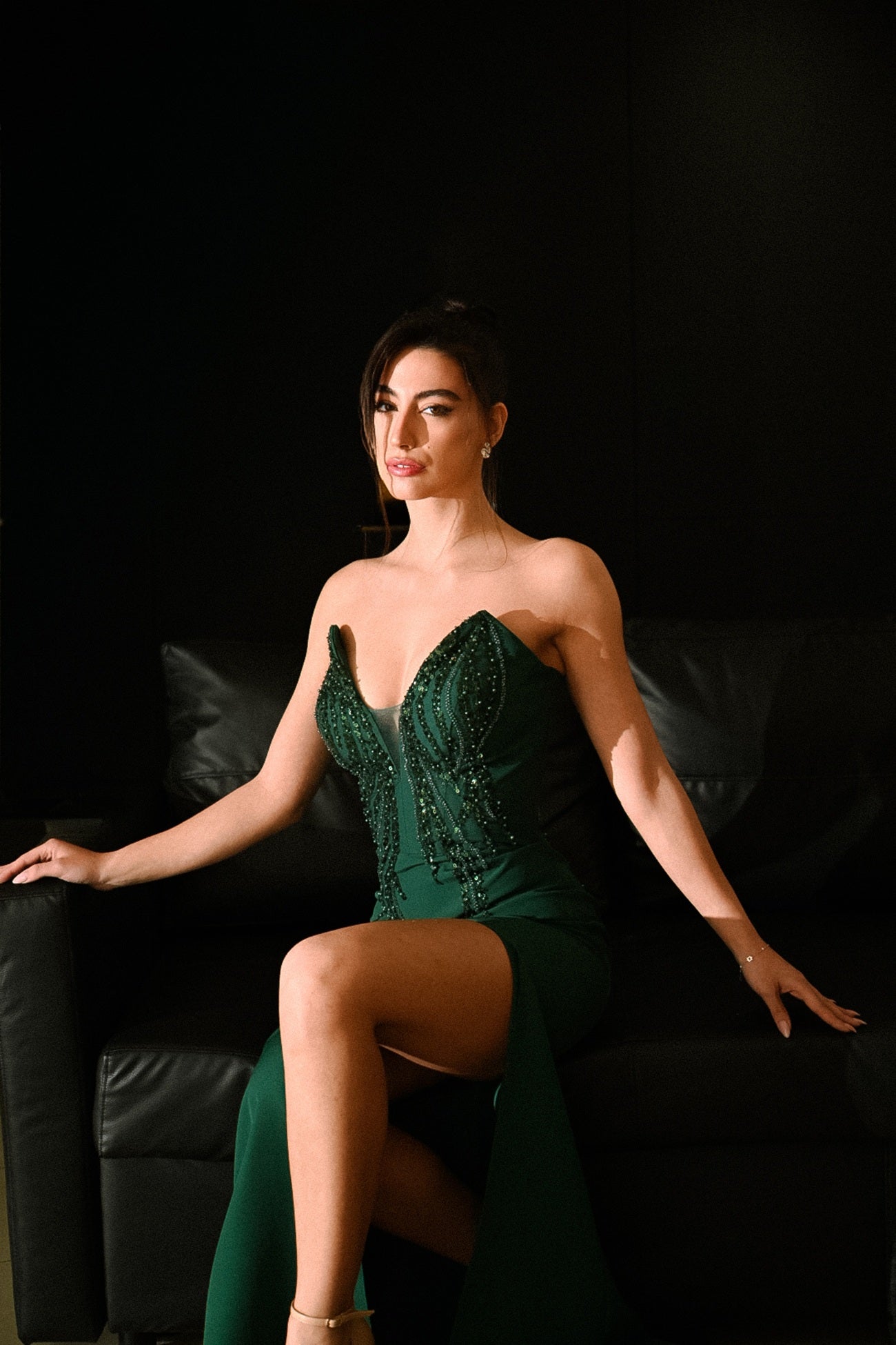 Emerald Seduction Gown — Crystal-Embellished Evening Dress
