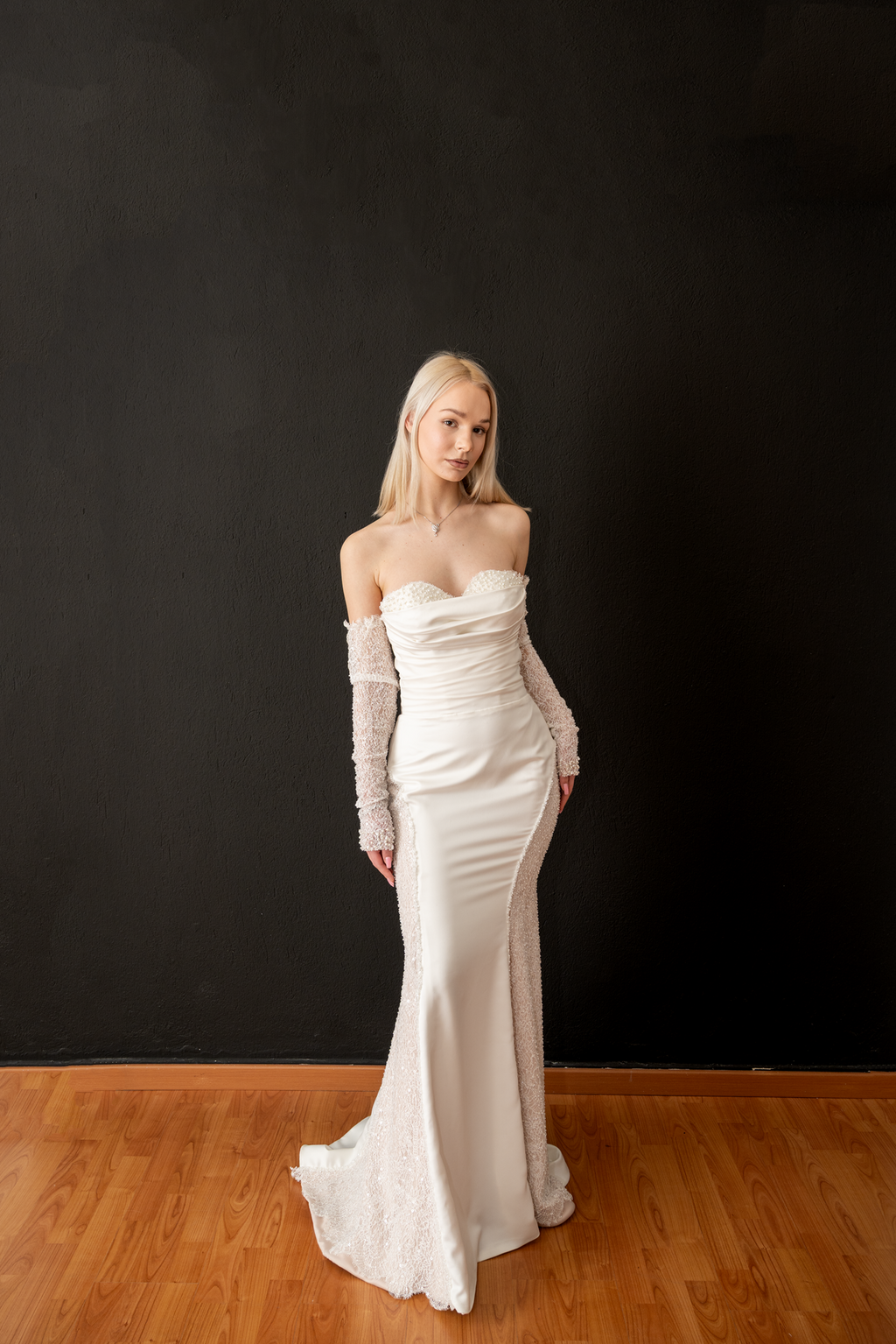 IRINA – Mermaid Wedding Dress with Lace & Pearl Embroidery