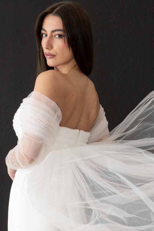 GALINI – Sheath Wedding Dress with Detachable Train | Stretch Satin