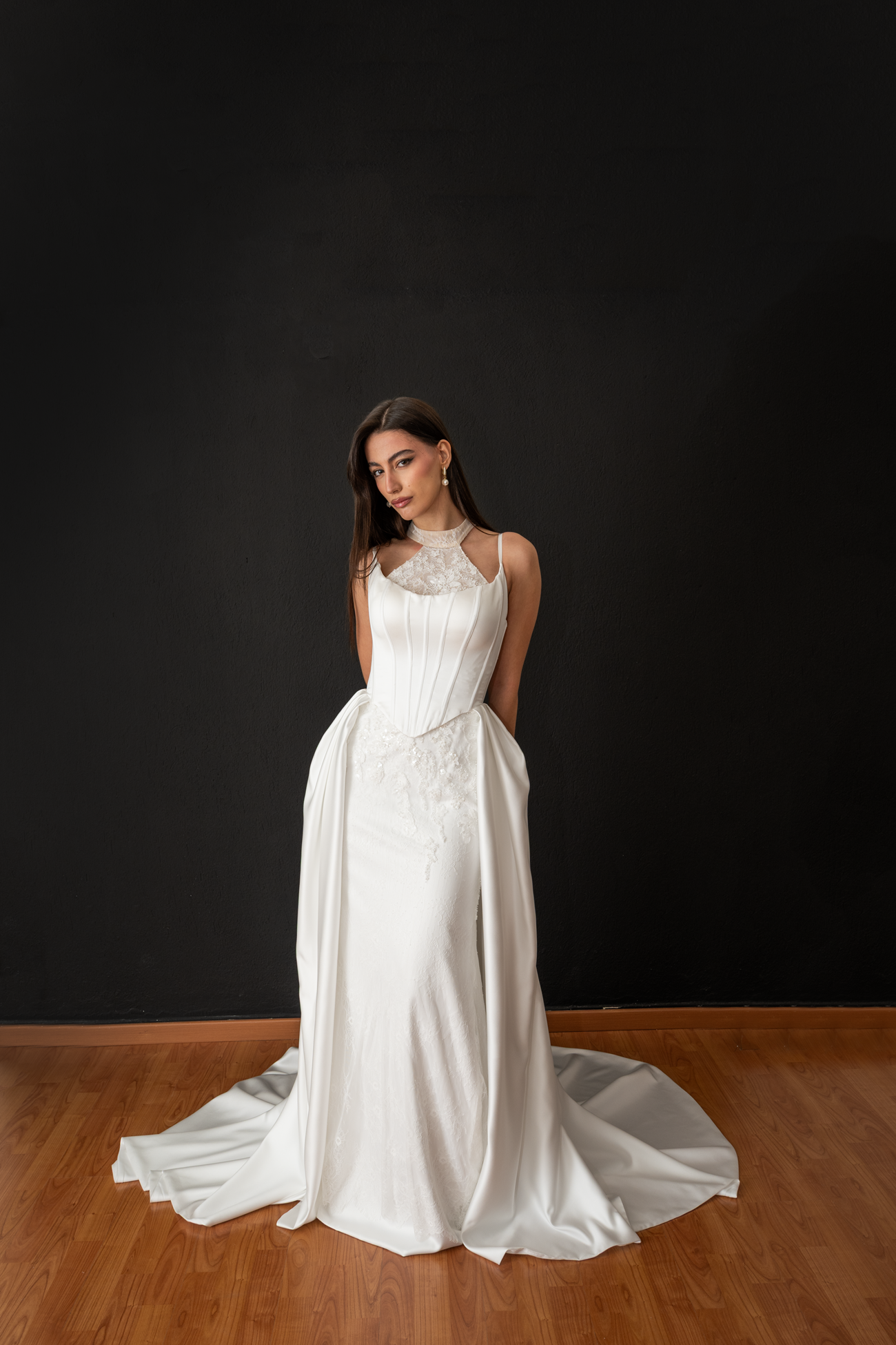 DORA — Sheath Bridal Gown
