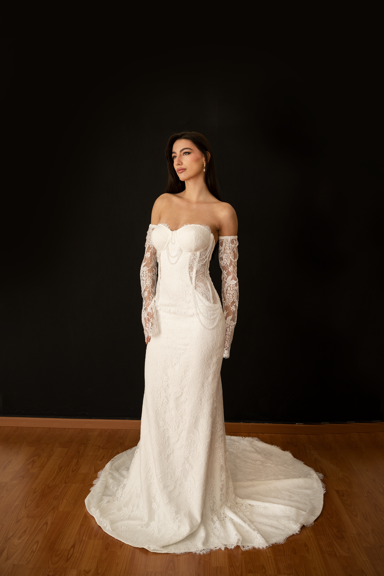 Samanta – Crystal-Embellished Fit & Flare Wedding Dress with Detachable Sleeves