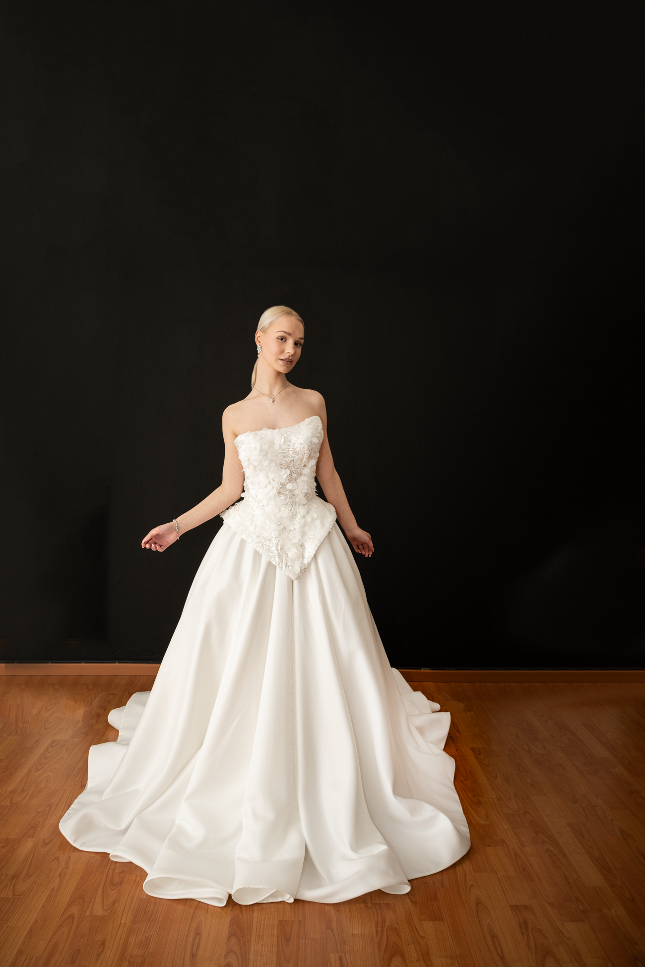 AVA — Princess Bridal Gown