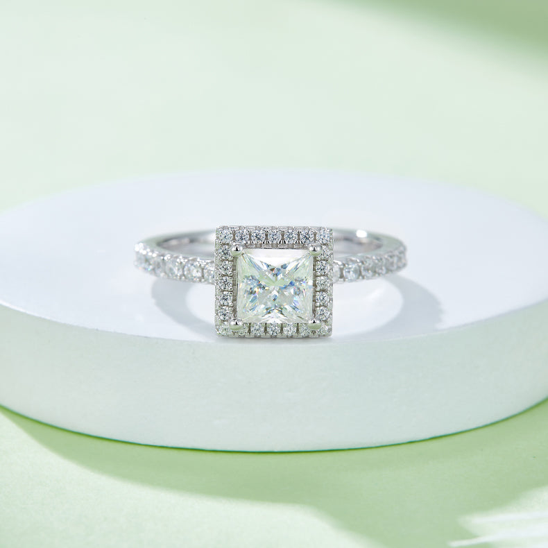 Square Moissanite Set With Top-quality Moissanite Luxury And Fashionable Light Luxury Jewelry Silver Ring S925 Silver Electroplated With Platinum