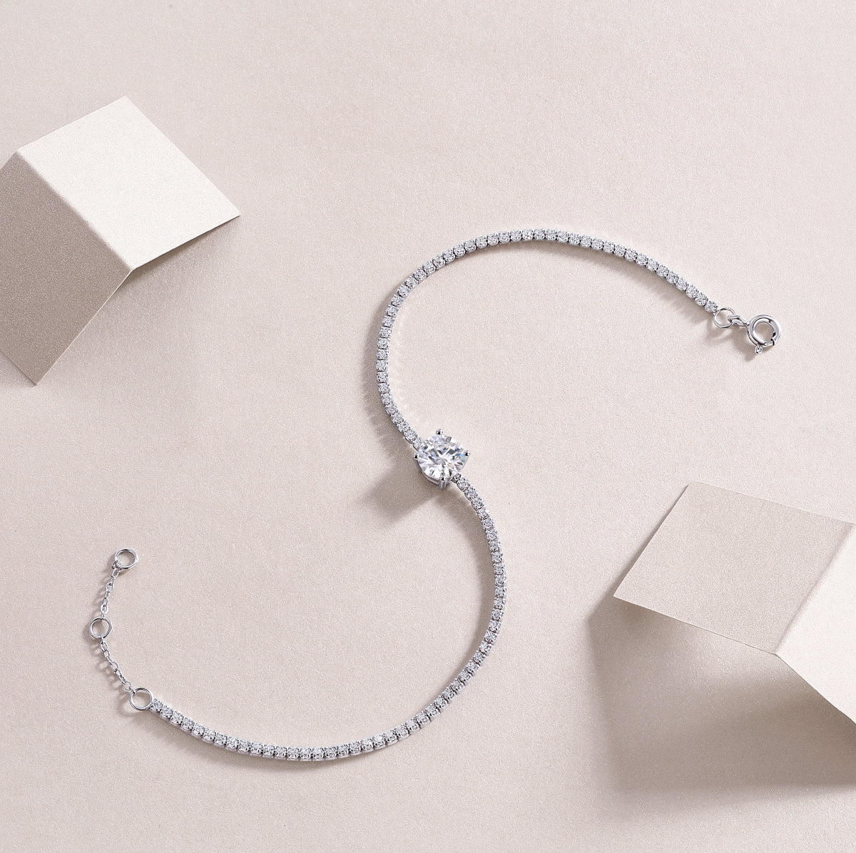 Dawn Dew - Top-quality Moissanite Fashionable Light Luxury Jewelry Silver Bracelet S925 Silver-plated Platinum