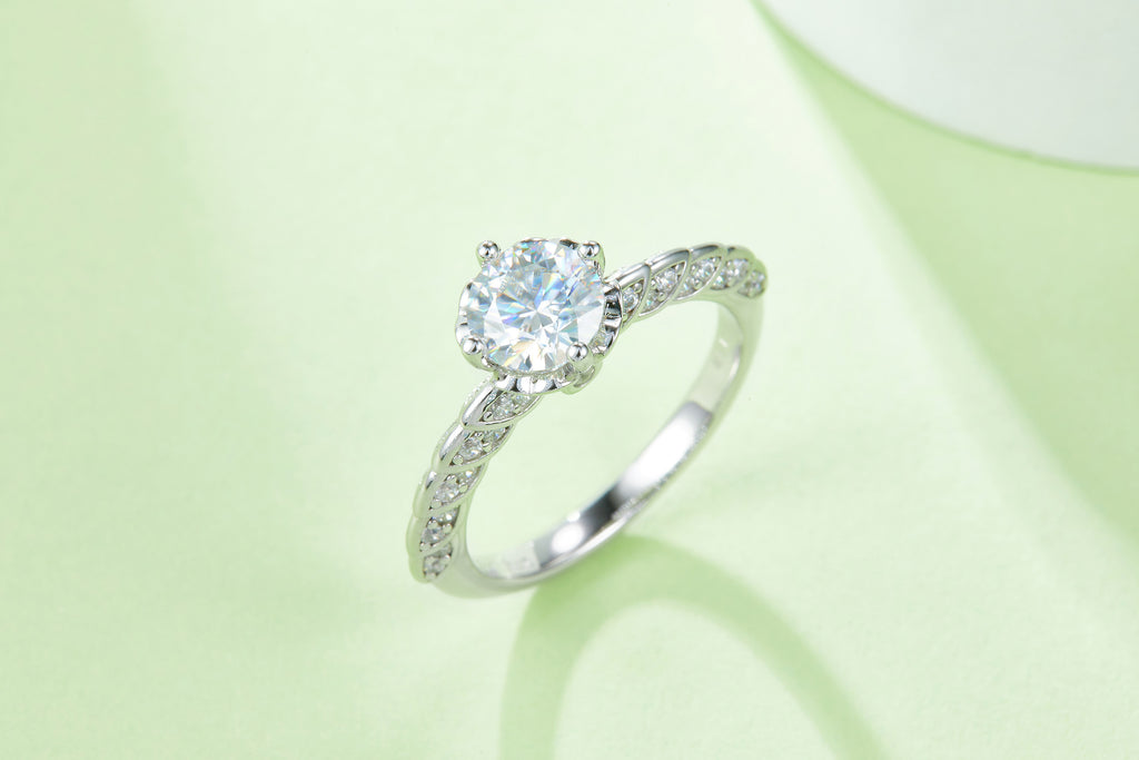 1-carat Luxury And Fashionable Light Luxury Jewelry Silver Ring Set With Top-quality Moissanite, S925 Silver Plated Platinum